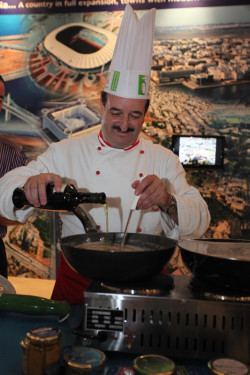 突尼斯国家馆日打造“橄榄油”盛宴