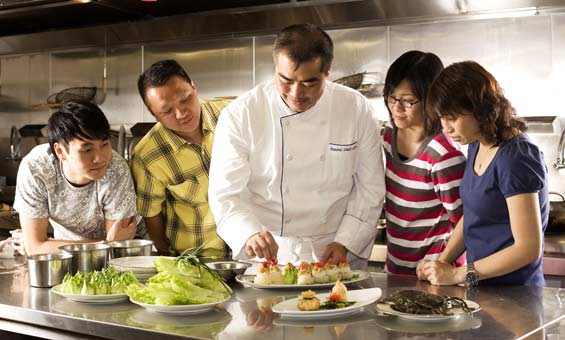 精致菜谱:商家的美食名片