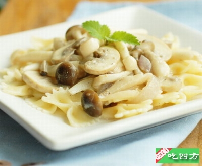 橄榄油美食菜谱：奶油什菌意面