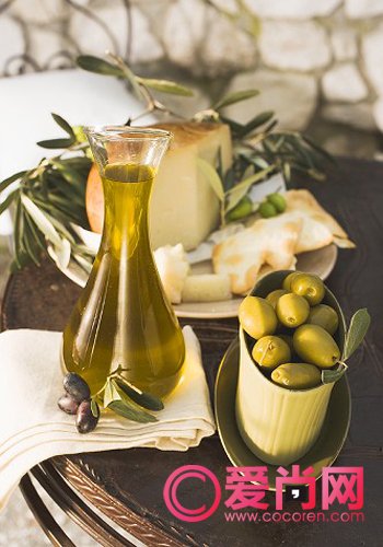 介绍橄榄油的妙用 为你推荐橄榄油的美容方法